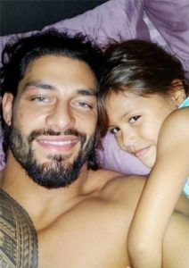 Roman Reigns With His Daughter Joelle