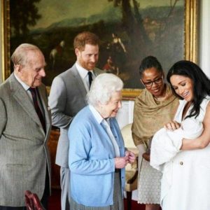 Meghan Markle with Prince Harry & kid