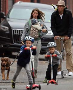 Tom Brady with his Wife & Kids