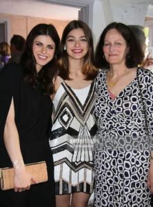 Alexandra with her sister and mother