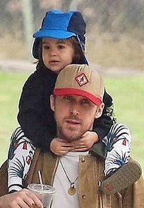 Ryan Gosling with his daughter