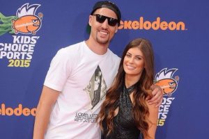 Klay Thompson with his girlfriend