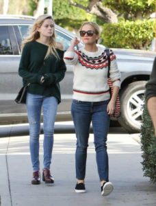 Reese Witherspoon with her daughter Ava