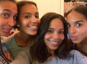 Sanaa Lathan with her sisters
