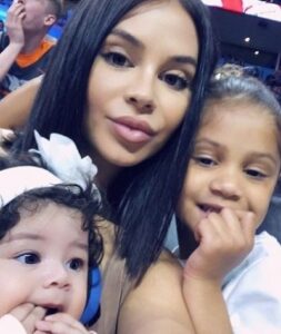 Daniela Rajic with her kids