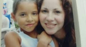 Melanie Martinez with her mother