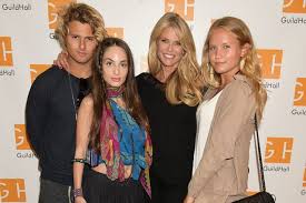 Sailor Brinkley Cook with her mother, brother & sister