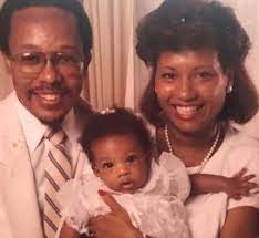 Samira Wiley with her parents
