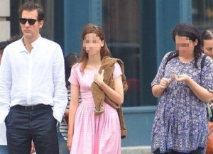 Clive Owen with his daughters