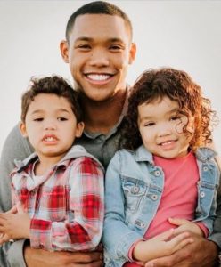 Addison Russell with his children