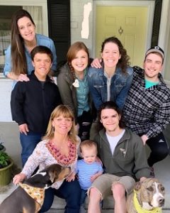 Jeremy Roloff with his family