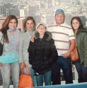 Octavio Ocaña with his family