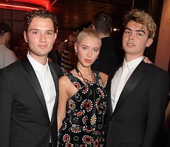 Iris Law with her brothers
