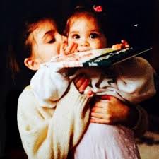 Emilia Bechrakis with her sister