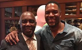 Michael Strahan with his father
