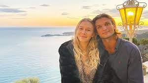 Amanda Anisimova with her boyfriend