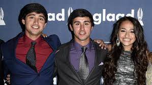 Jazz Jennings with her brothers