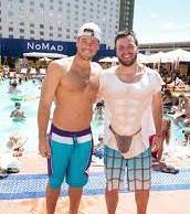 Colton Underwood with his brother