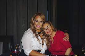 Nia Jax with her mother