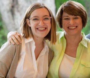 Amy Klobuchar with her daughter