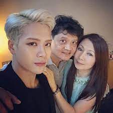 Jackson Wang with his parents
