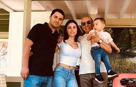 Alinity Divine with her brother & father