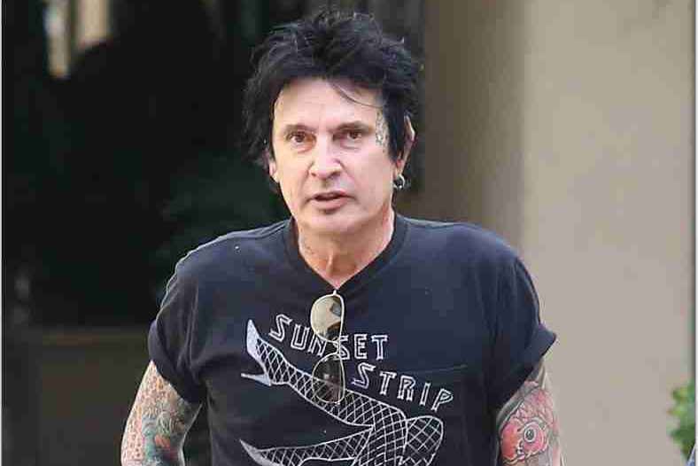 Tommy Lee Biography, Age, Wiki, Height, Weight, Girlfriend, Family & More -