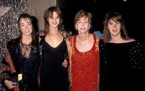 Carol Burnett with her daughters