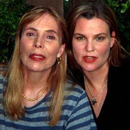 Joni Mitchell with her daughter